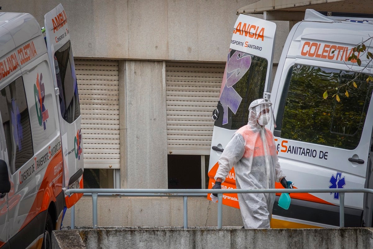 Este miércoles se ha procedido a trasladar a enfermos contagiados con el virus al histórico hospital de la capital