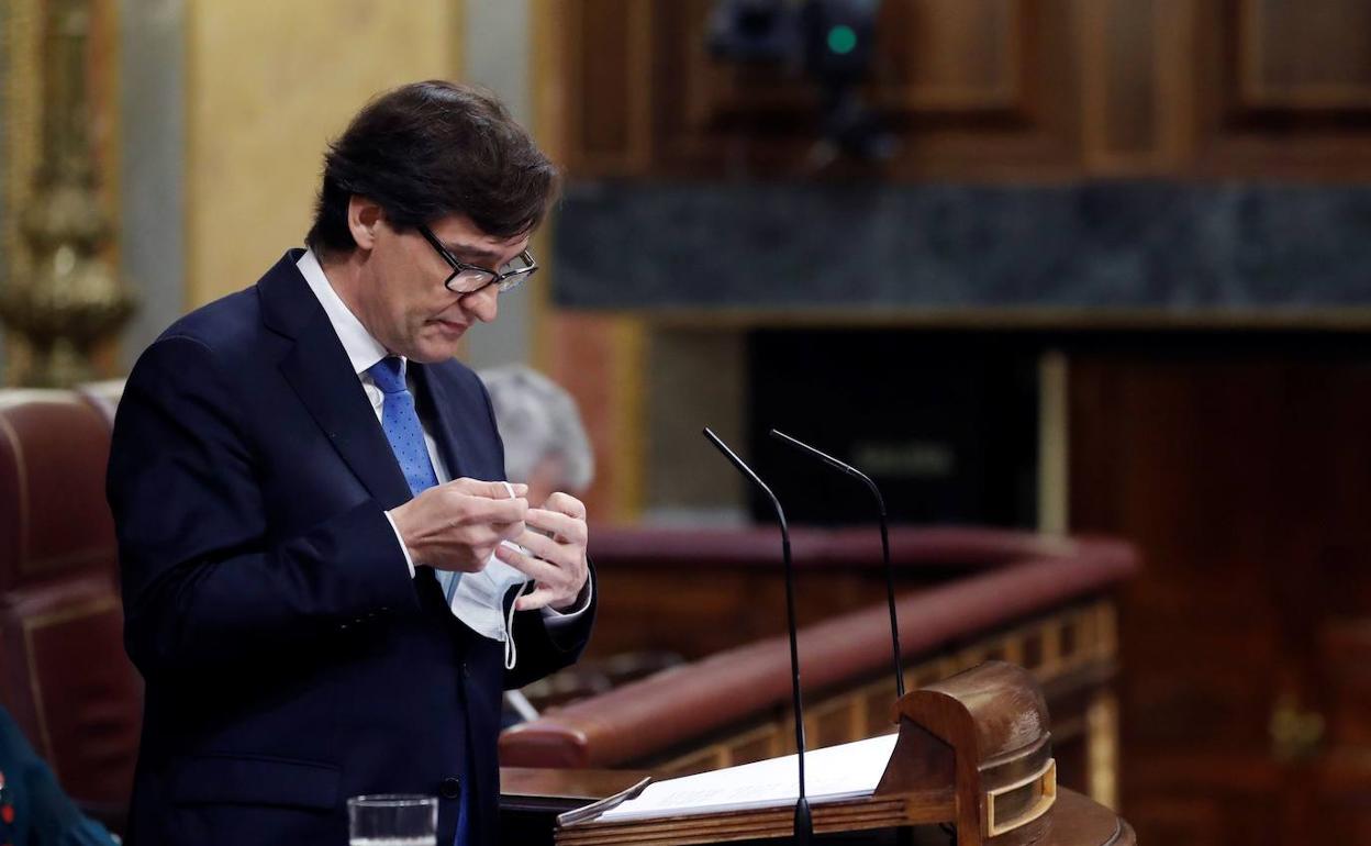 El ministro de Sanidad, Salvador Illa,