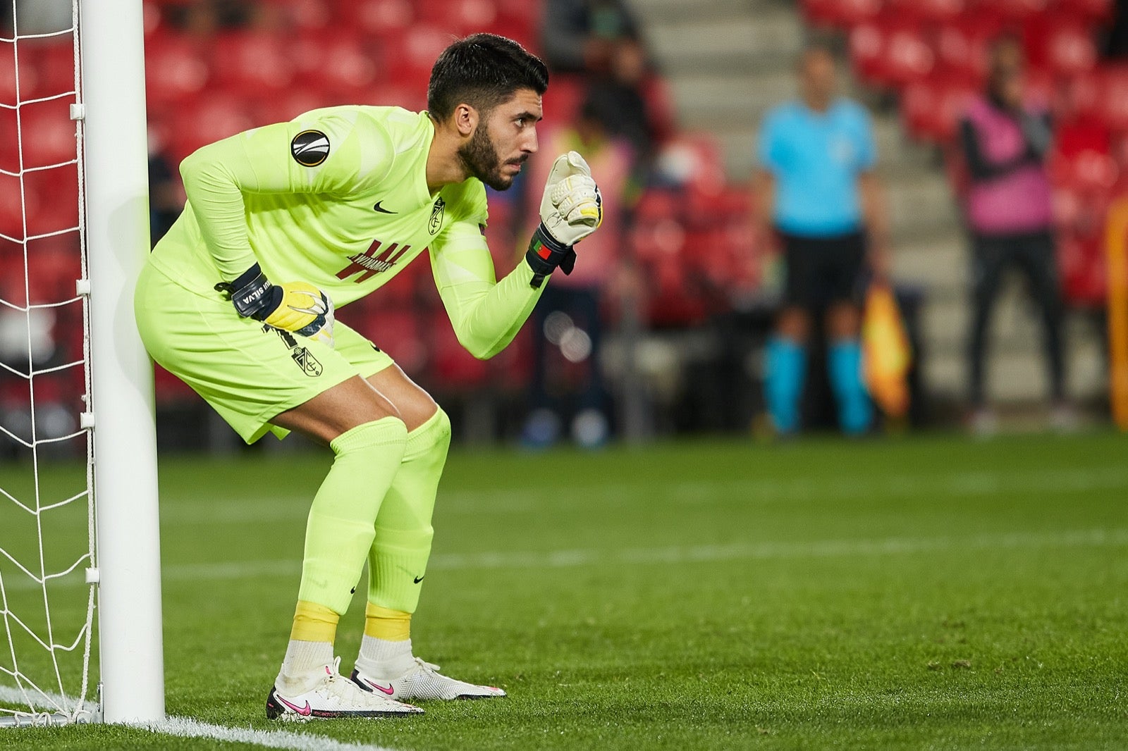 El conjunto rojiblanco se ha estrenado en Europa League en Los Cármenes