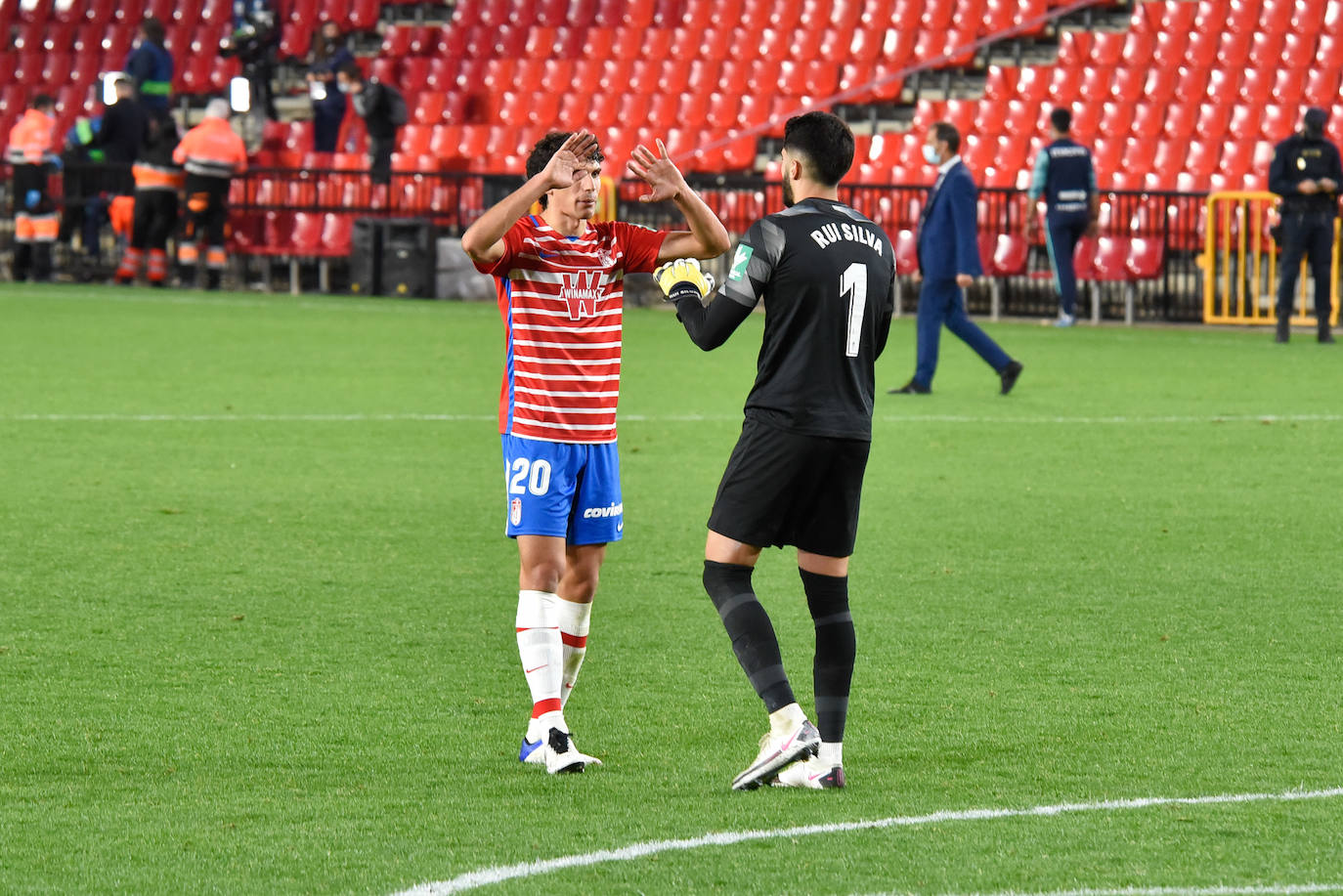 Revive en imágenes el encuentro entre rojiblancos y granotas