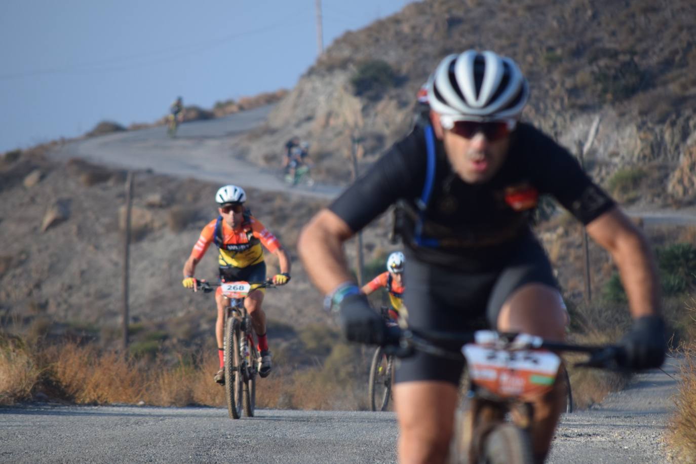 Jesús del Nero, del Gobik, y Clàudia Galícia, del Magamo, vencen en el estreno de la prueba ante Zubero, Mantecón, Gabriel y Roura