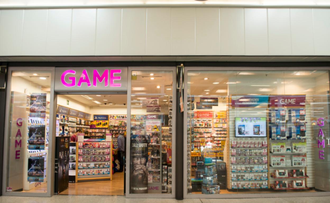 Tienda Game en el Centro Comercial Mediterráneo.