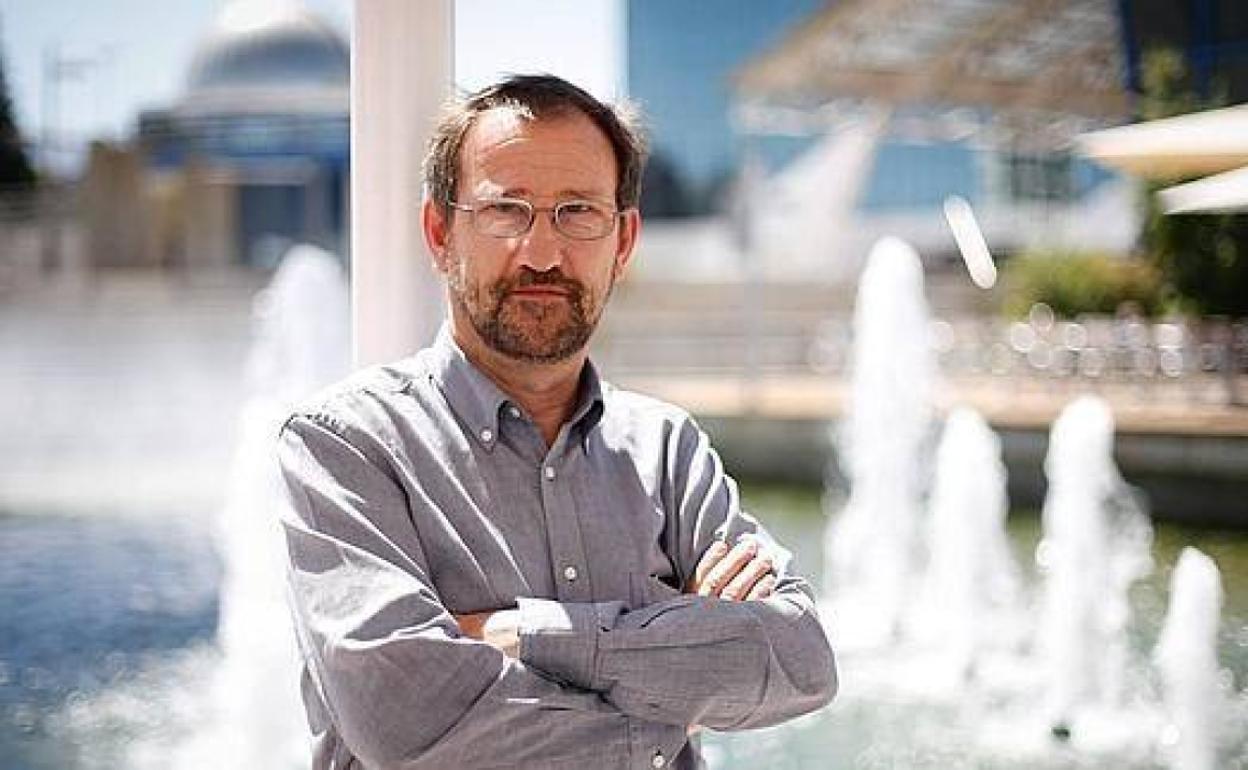 Parque de las ciencias: Ernesto Páramo renuncia a la dirección del museo de Granada por salud