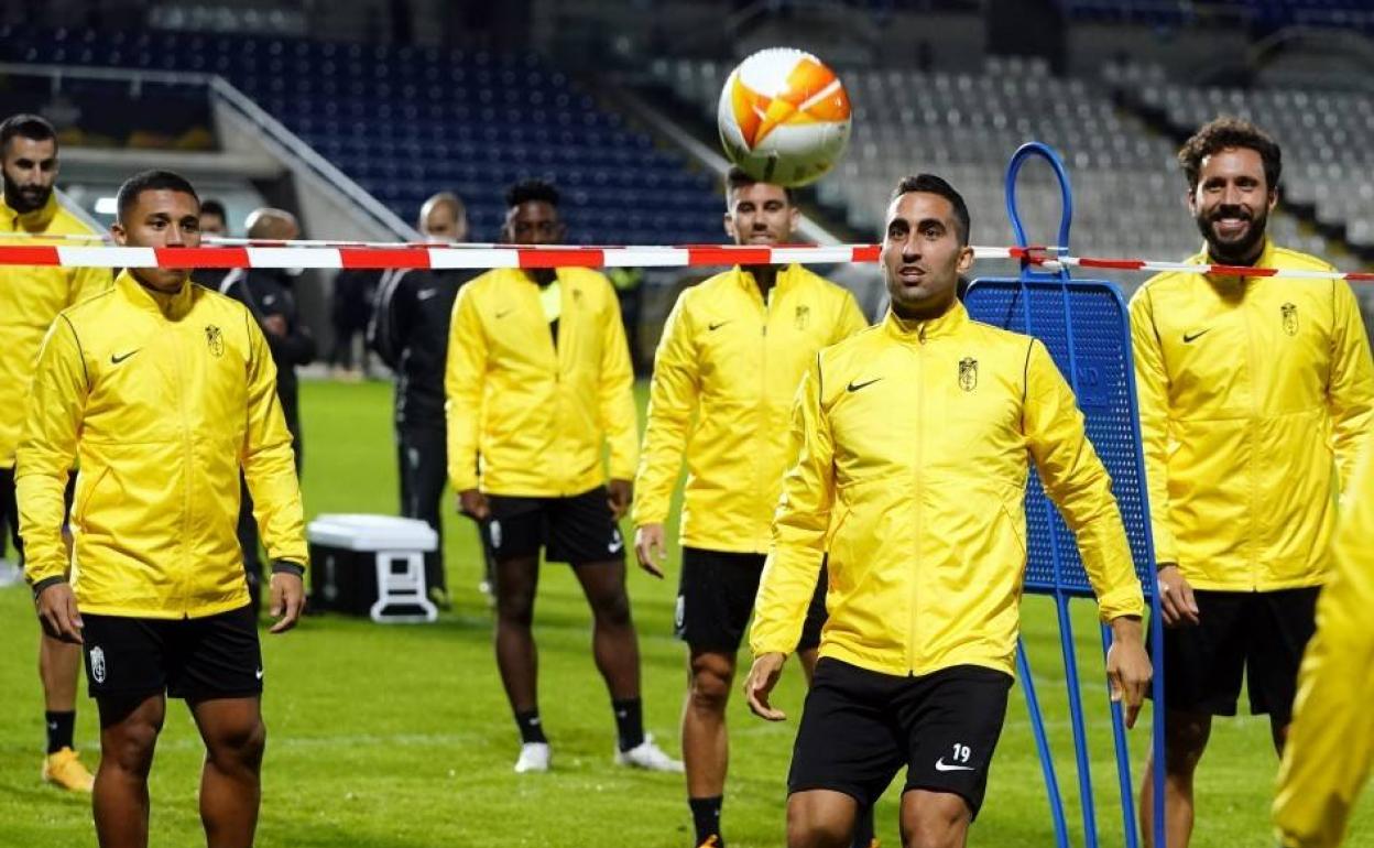 Sesión de trabajo en Chipre. 