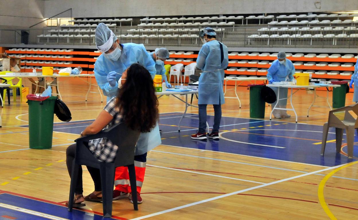 Test masivos en Linares. 