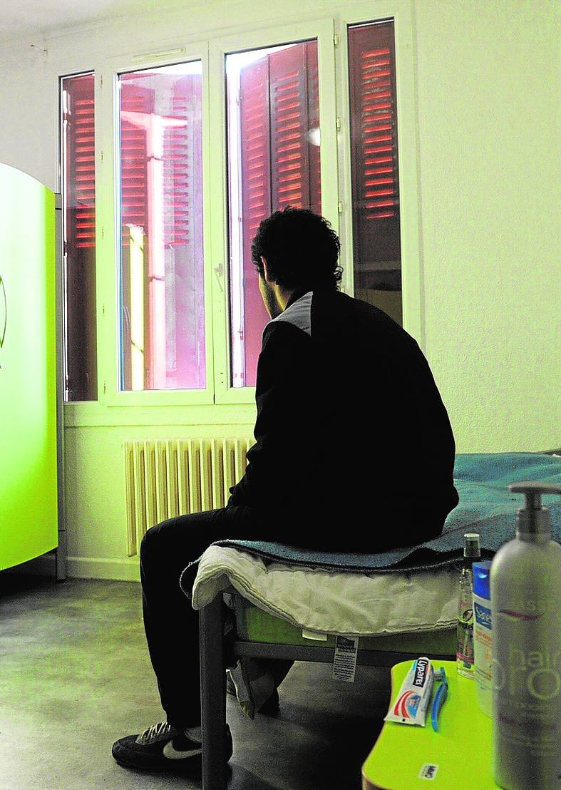 Un adolescente, en un centro de internamiento de menores. 