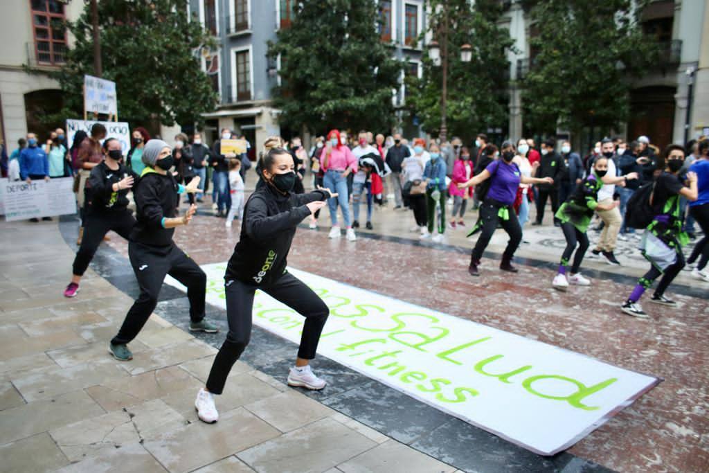 Los gimnasios protestan para poder abrir en Granada