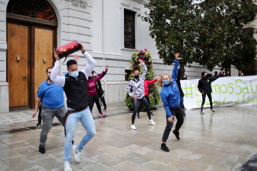 Los gimnasios protestan para poder abrir en Granada