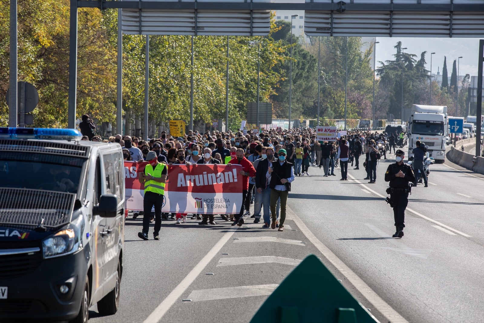 Los manifestantes han accedido a la A-44 al final de su recorrido