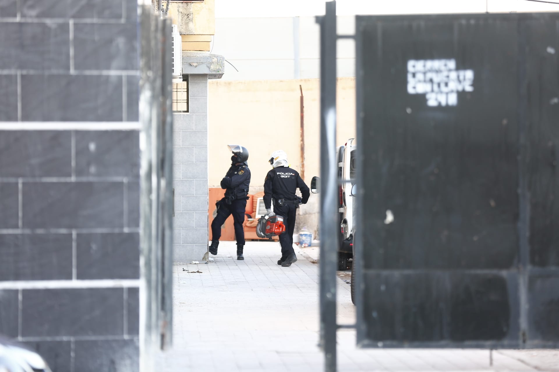 Los efectivos de dicha operación pertenecen a grupos y unidades especializadas de Policía Judicial y Seguridad Ciudadana