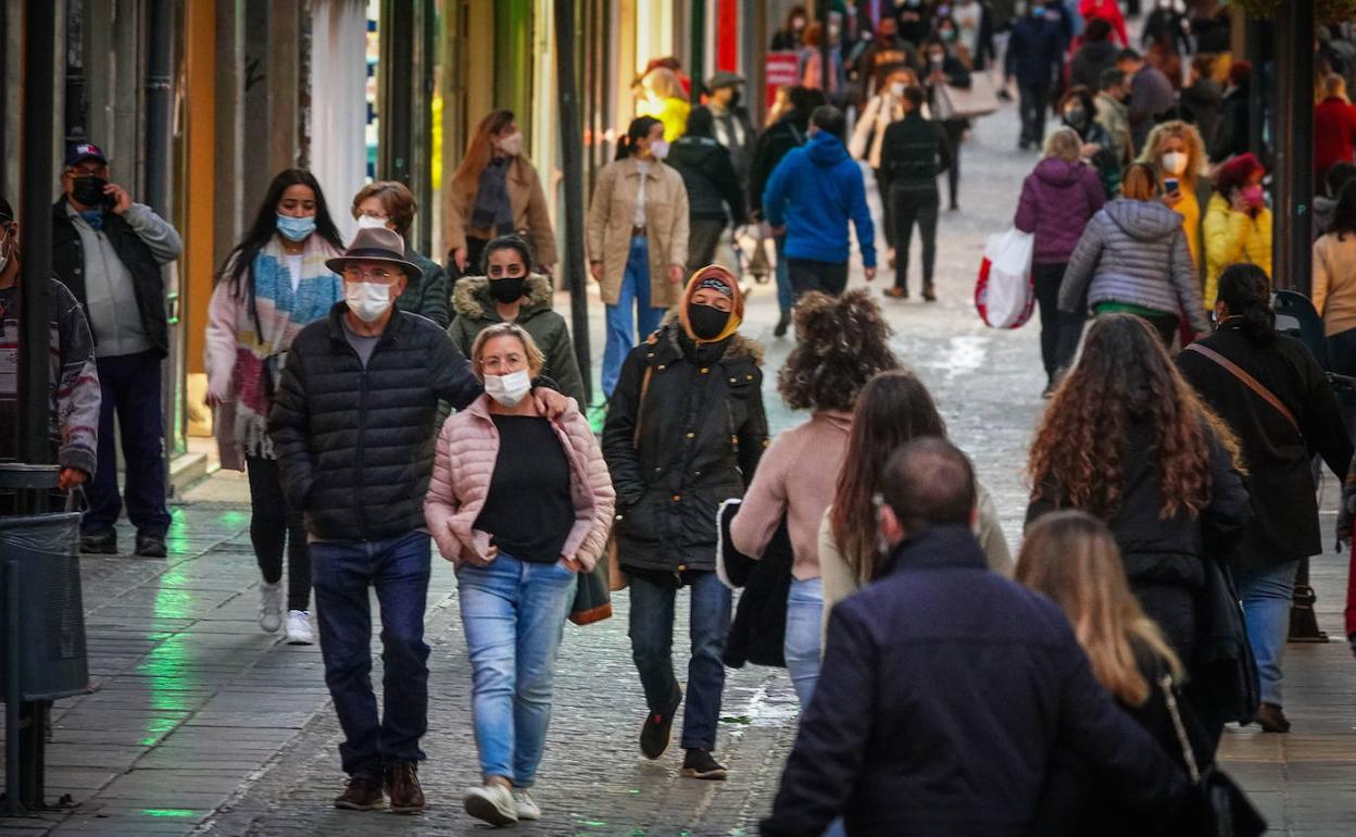 Pandemia en Andalucía | Sólo quedan 21 pueblos de Granada que superen la tasa de 500 casos por 100.000 habitantes