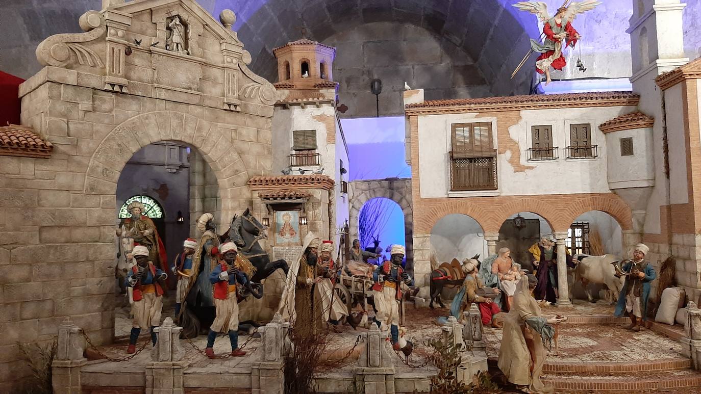 Fotos: Así es el belén napolitano de la Catedral de Jaén
