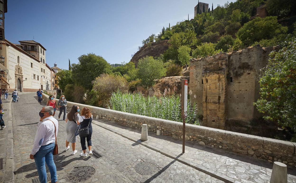 A la derecha de la foto, la zona del Paseo de Romayla.