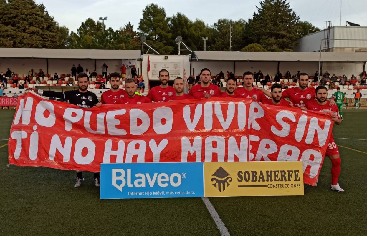 El Torreperogil agradeció la presencia de su afición. 