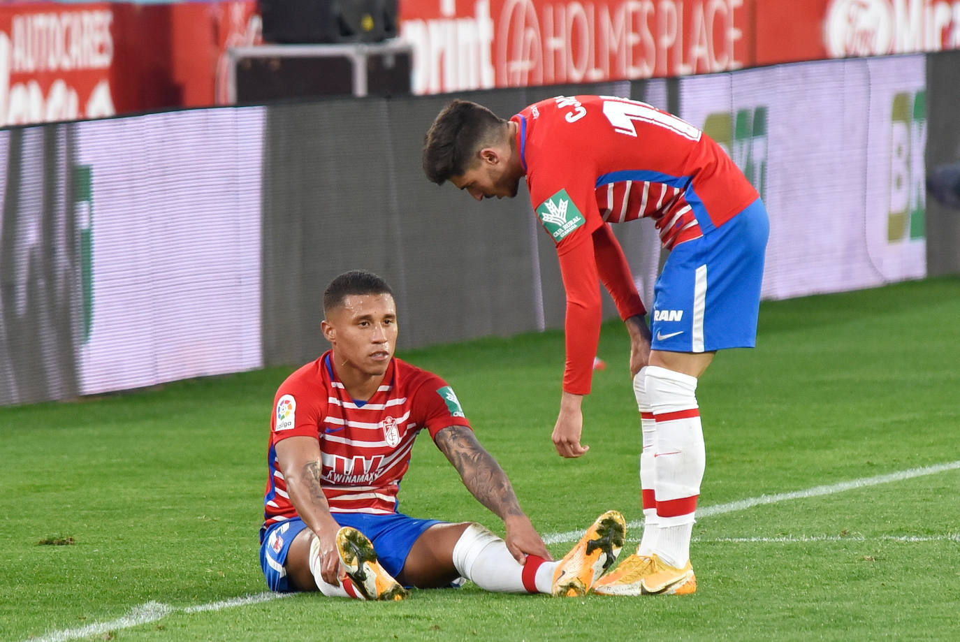 Estas son las mejores imágenes del partido disputado en el coliseo rojiblanco