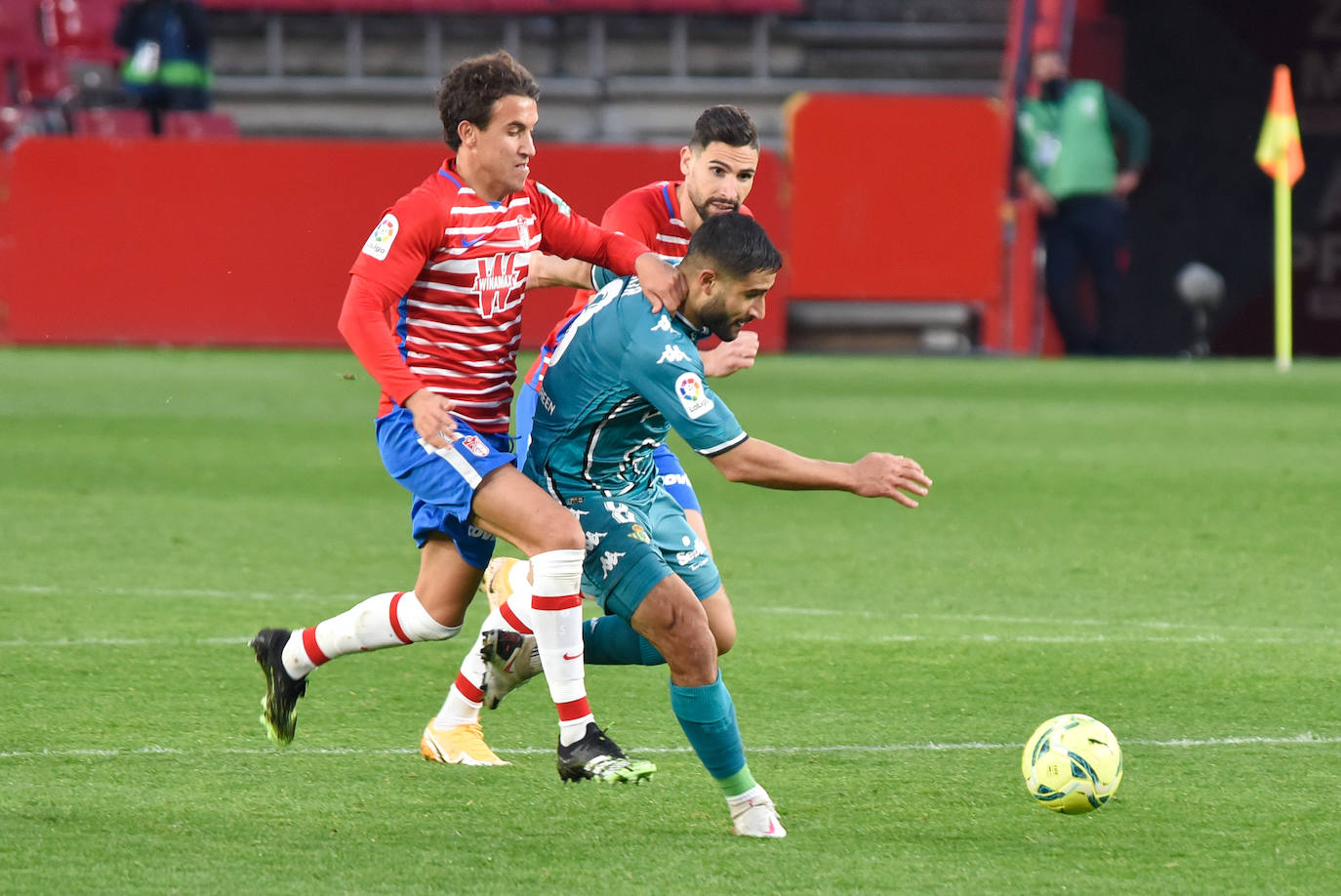 Estas son las mejores imágenes del partido disputado en el coliseo rojiblanco
