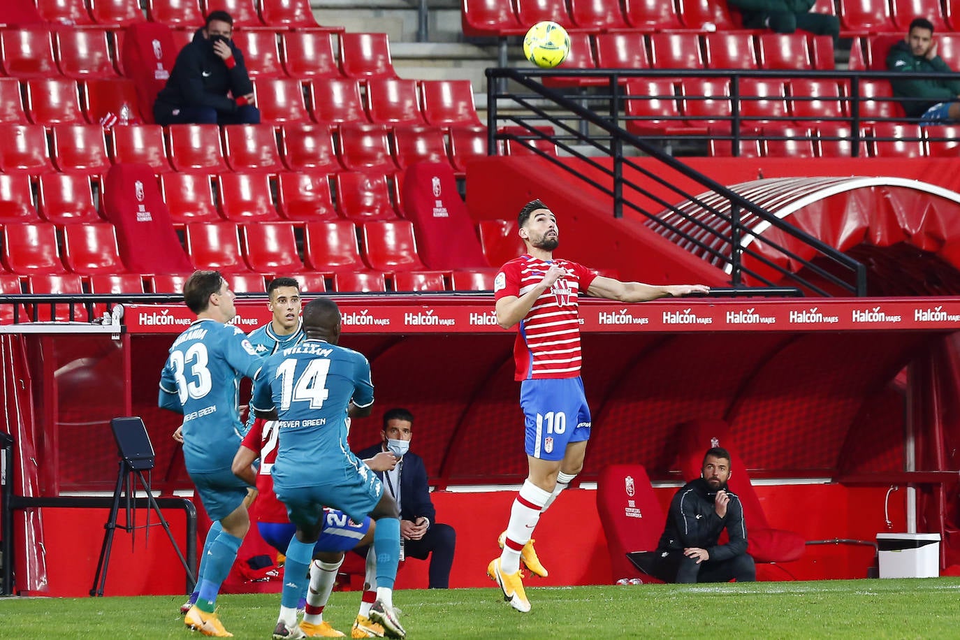 Estas son las mejores imágenes del partido disputado en el coliseo rojiblanco