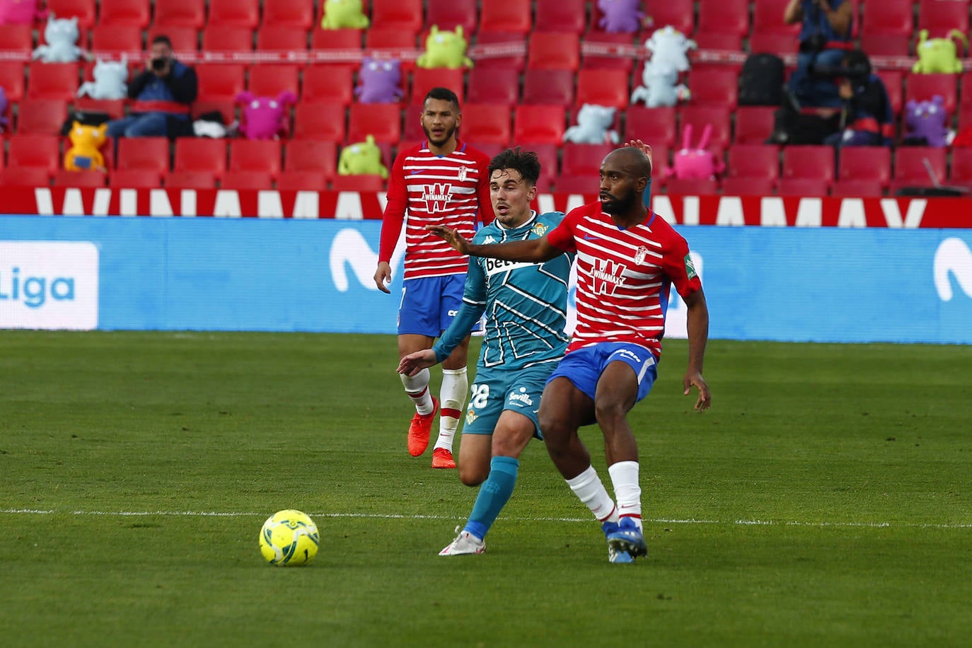 Estas son las mejores imágenes del partido disputado en el coliseo rojiblanco