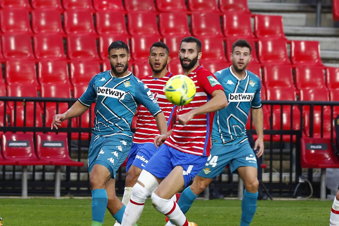 Estas son las mejores imágenes del partido disputado en el coliseo rojiblanco
