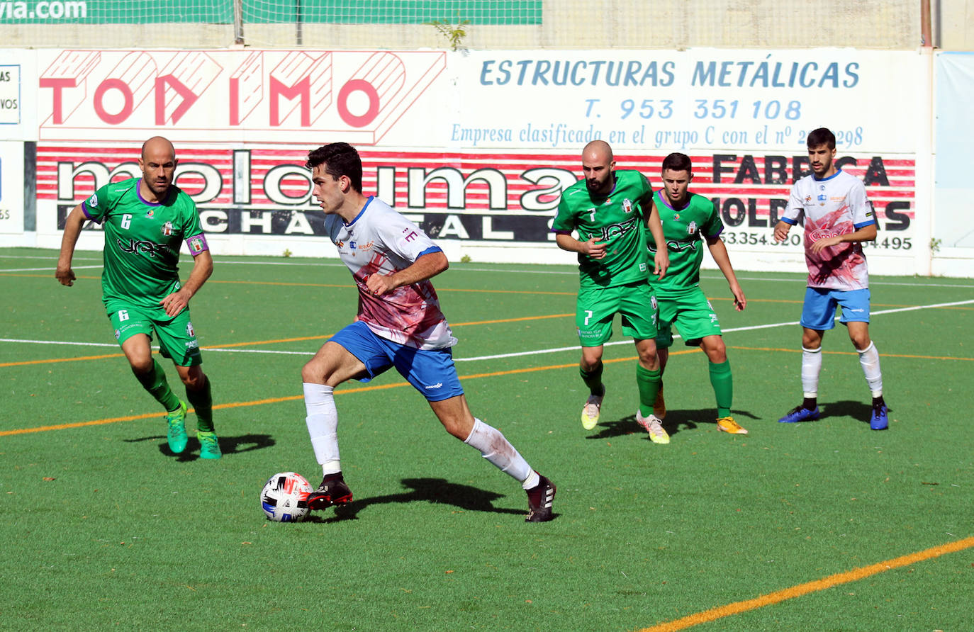 El Loja se impone al Torredonjimeno en la vuelta al Medina Lauxa (2-1)