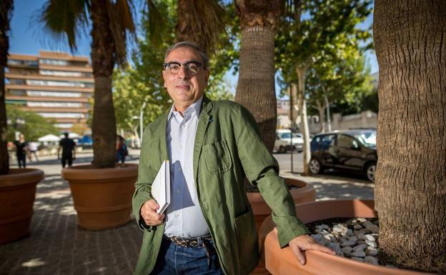 El presagio optimista del doctor Martínez Olmos sobre la nueva cepa del coronavirus