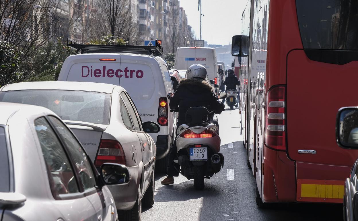 Tráfico | El cambio de la DGT a partir del 1 de enero que afecta a miles de vehículos