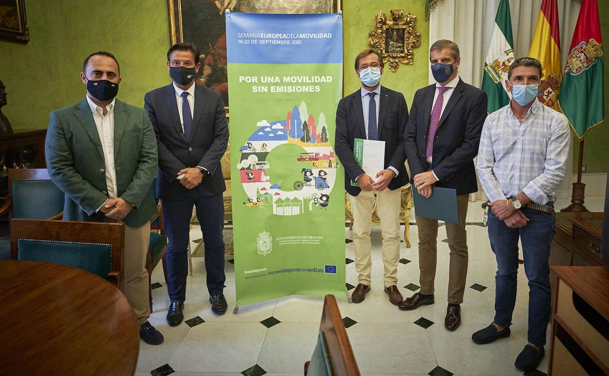 Acto con el que se representó la integración de los municipios de Cenes de la Vega y Pulianas. 