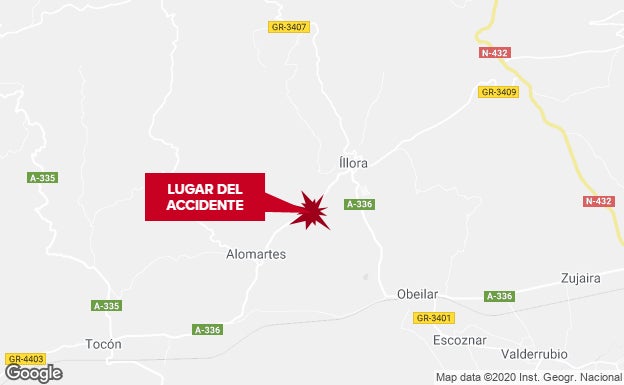 Accidente en Granada | Cuatro heridos, entre ellos un menor, evacuados al hospital tras empotrar su coche contra una casa en Íllora