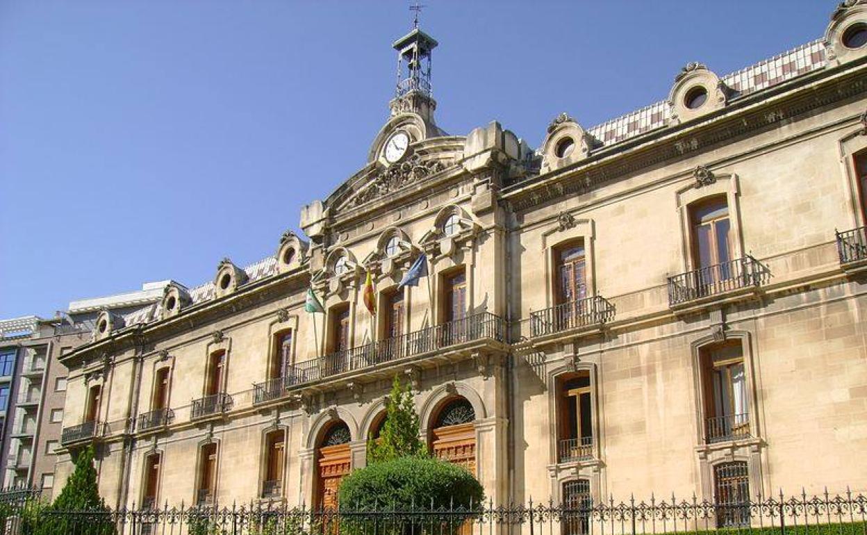 Palacio de la Diputación provincial.