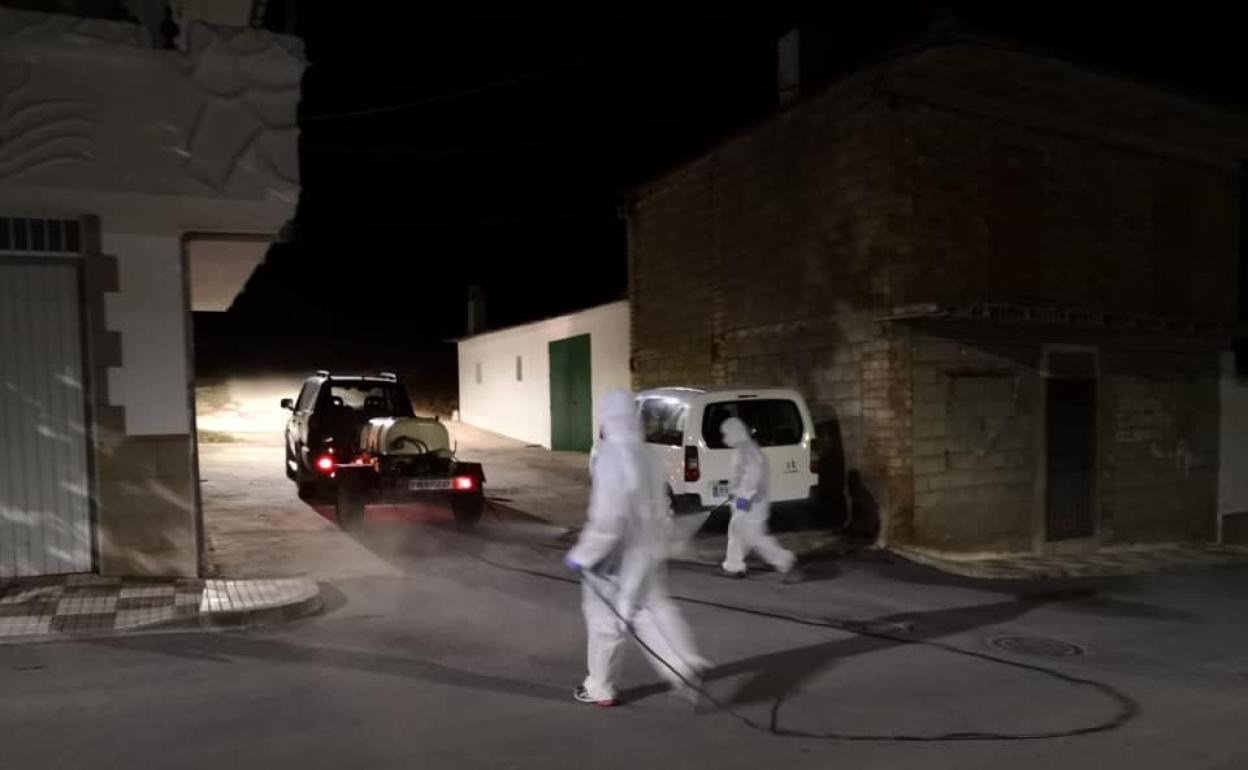 Desinfección en Montillana este verano. 