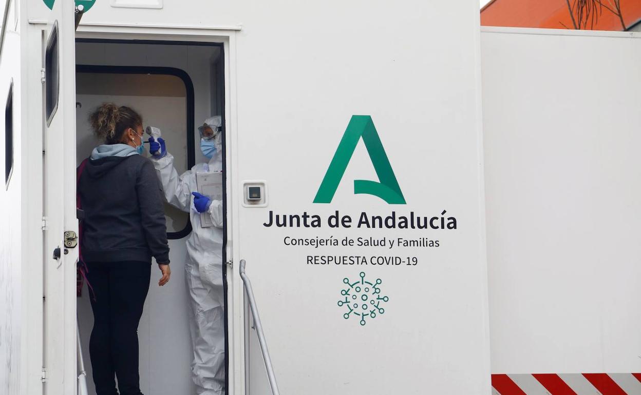 La pandemia se dispara en Andalucía. 