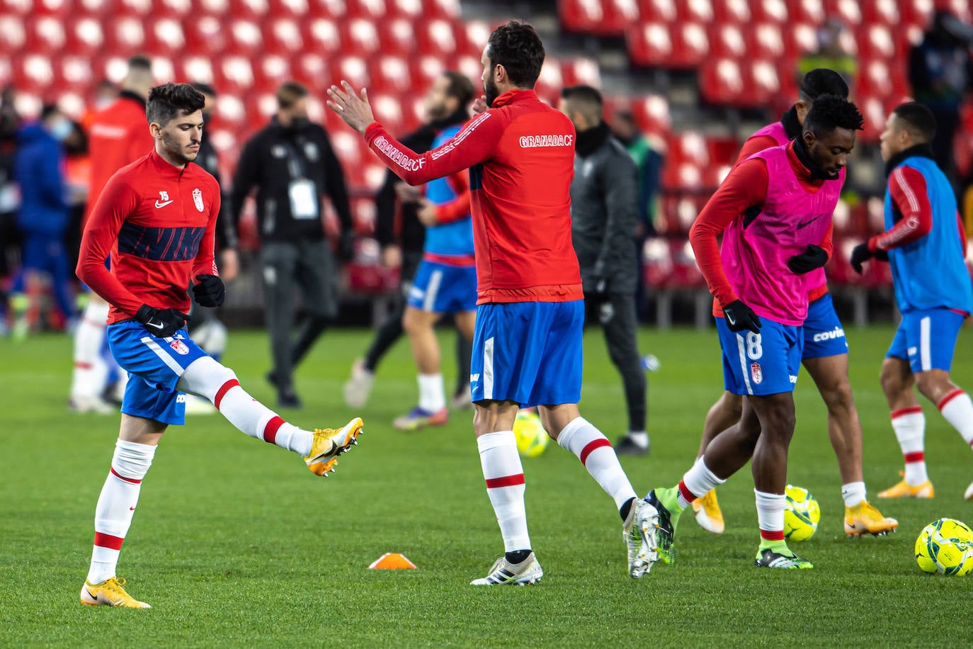 Fotos: Las mejores imágenes del Granada-FC Barcelona