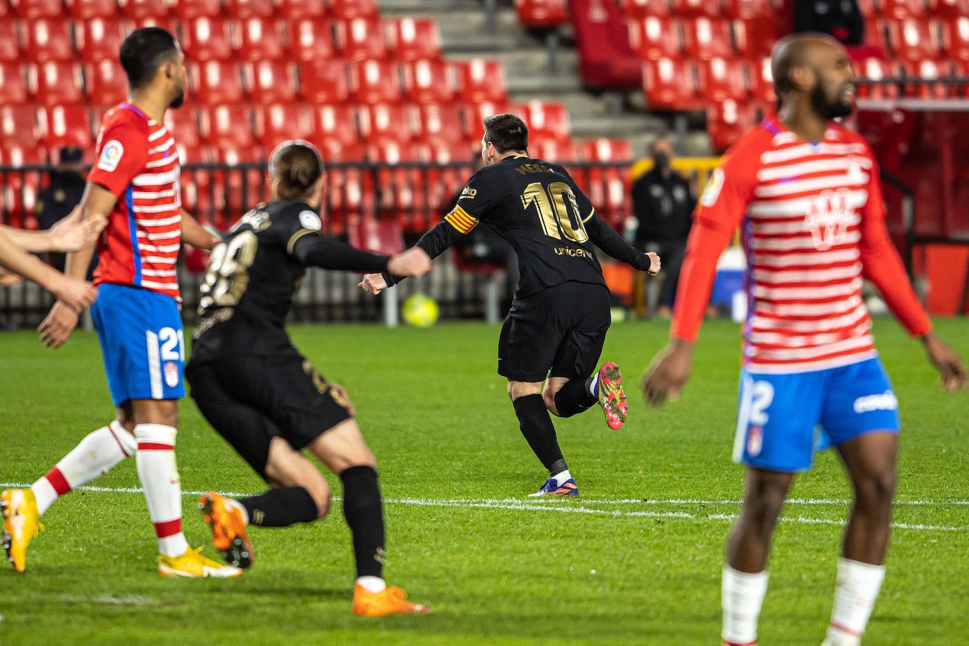 Fotos: Las mejores imágenes del Granada-FC Barcelona