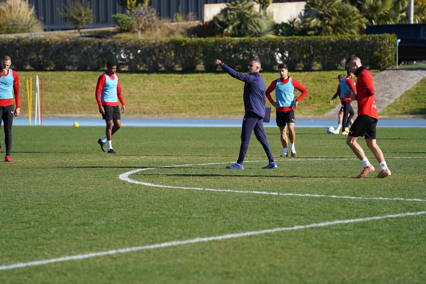 José Gomes ha trabajado con el 'once copero' para recibir a un cuadro babazorro que tendrá técnico nuevo tras la destitución de Pablo Machín