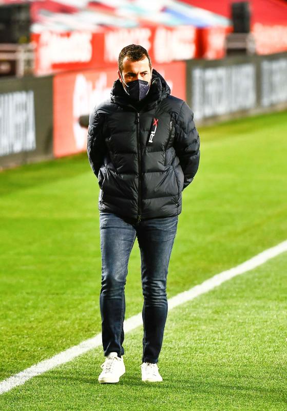 Luis Súarez, Germán y Gonalons celebran el 1-0, anotado por el delantero colombiano.