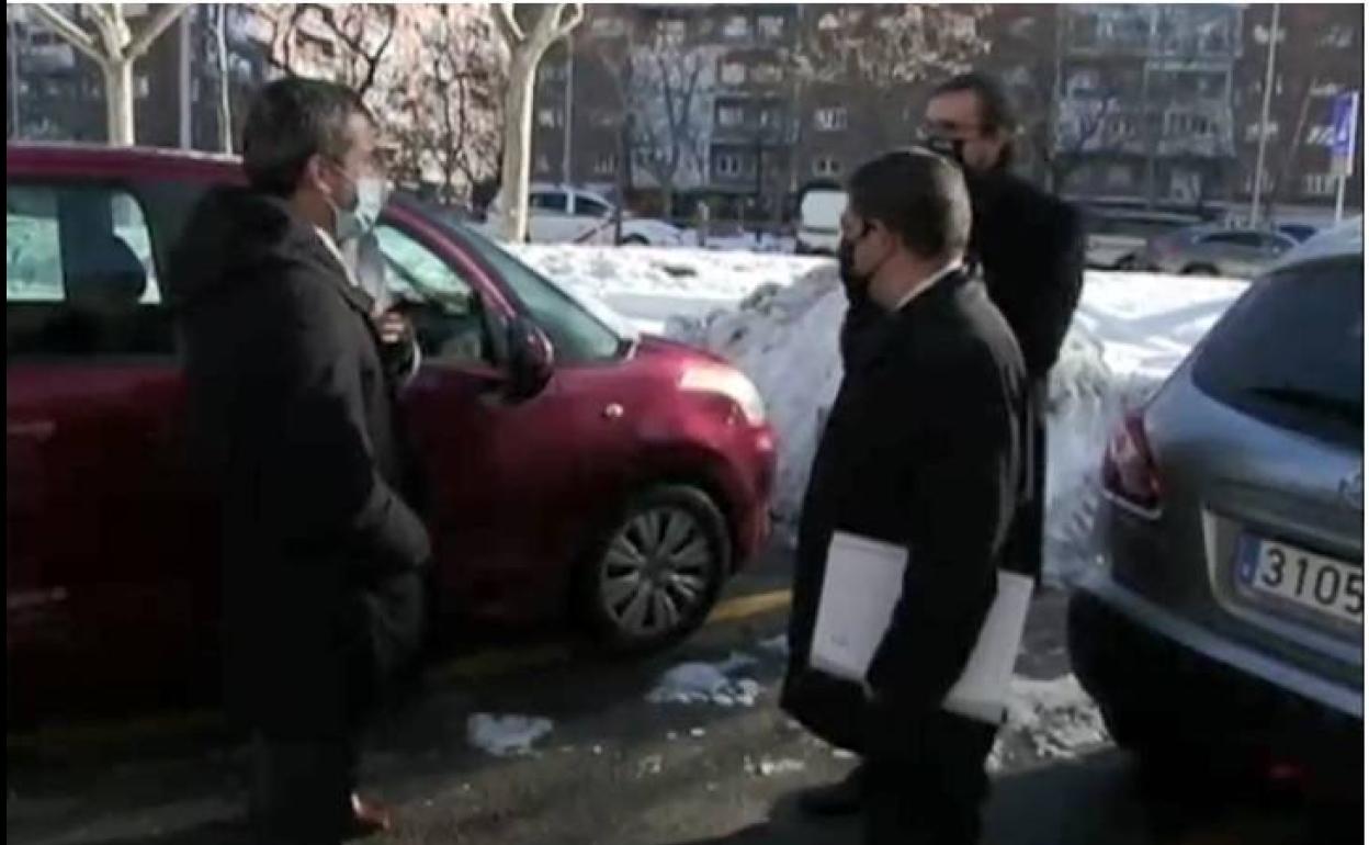 El alcalde, el presidente de la Diputación y el rector de la UJA, en Madrid el viernes. 
