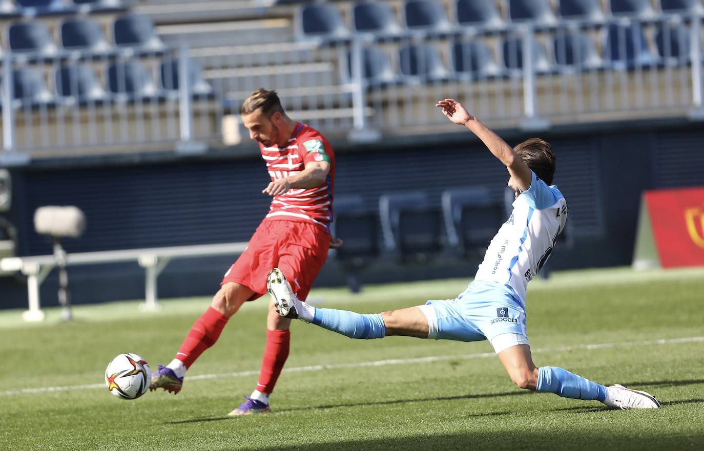 Las mejores imágenes del Málaga-Granada en La Rosaleda