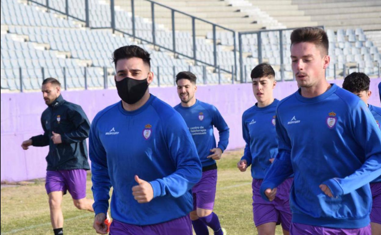 Los blancos regresaron ayer a los entrenamientos. 