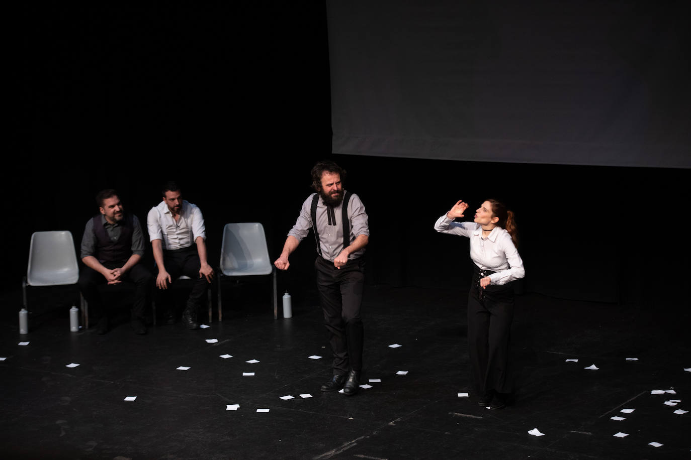 Momento de la función en el Teatro del Zaidín. 