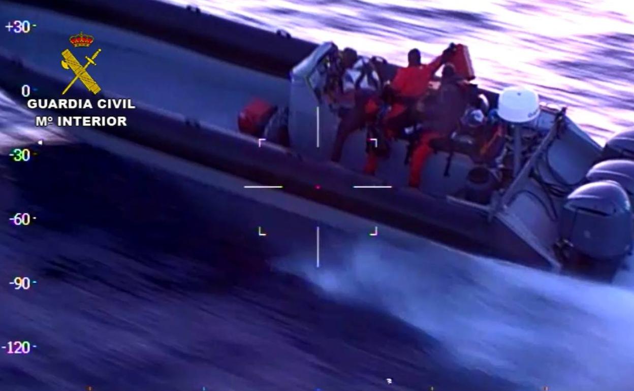 Detienen a 45 personas en Almería y otras provincias que introducían hachís y cocaína a través de barcos de recreo