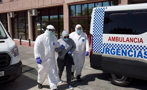 Pandemia disparada en Andalucía: nuevo récord de contagios y hospitalizados y superado el pico de UCI de marzo