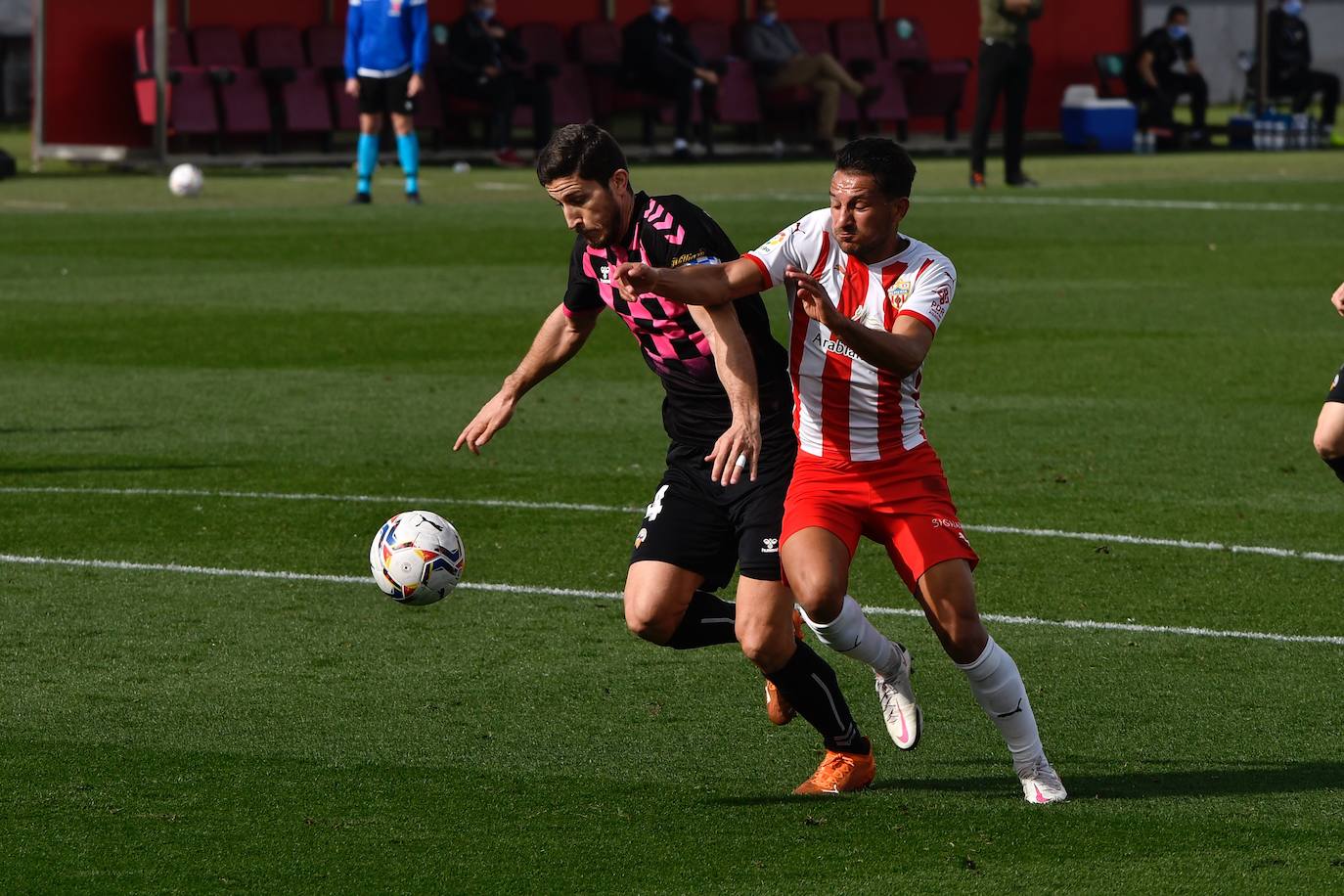 Los goles de Samu y Sadiq no bastan para llevarse los tres puntos.