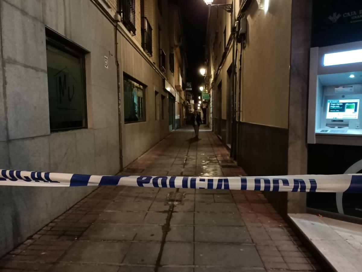 Cientos de personas, en las calles de Santa Fe tras los terremotos.