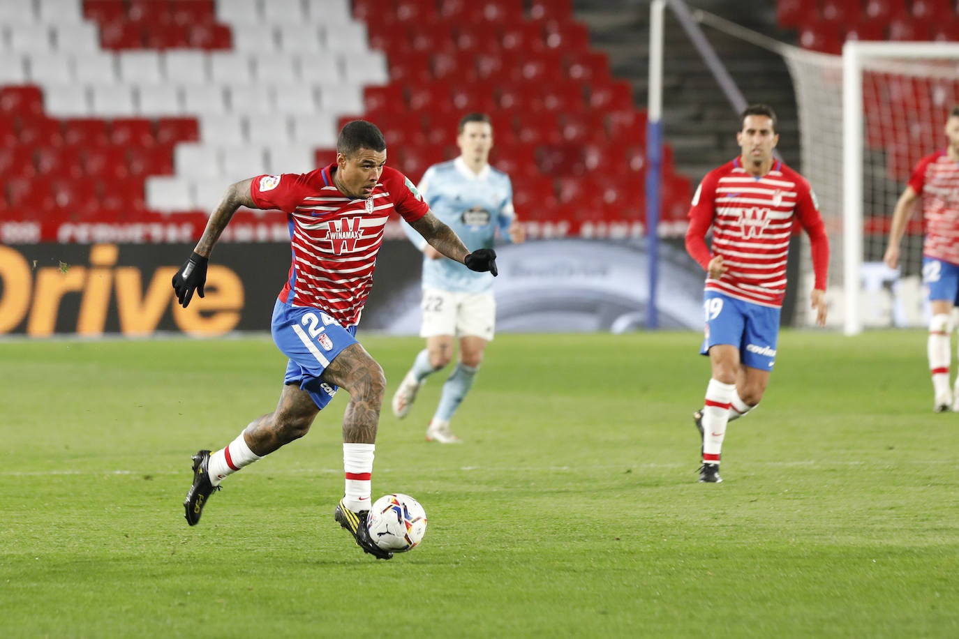 Fotos: Las mejores imágenes del Granada CF- Celta de Vigo