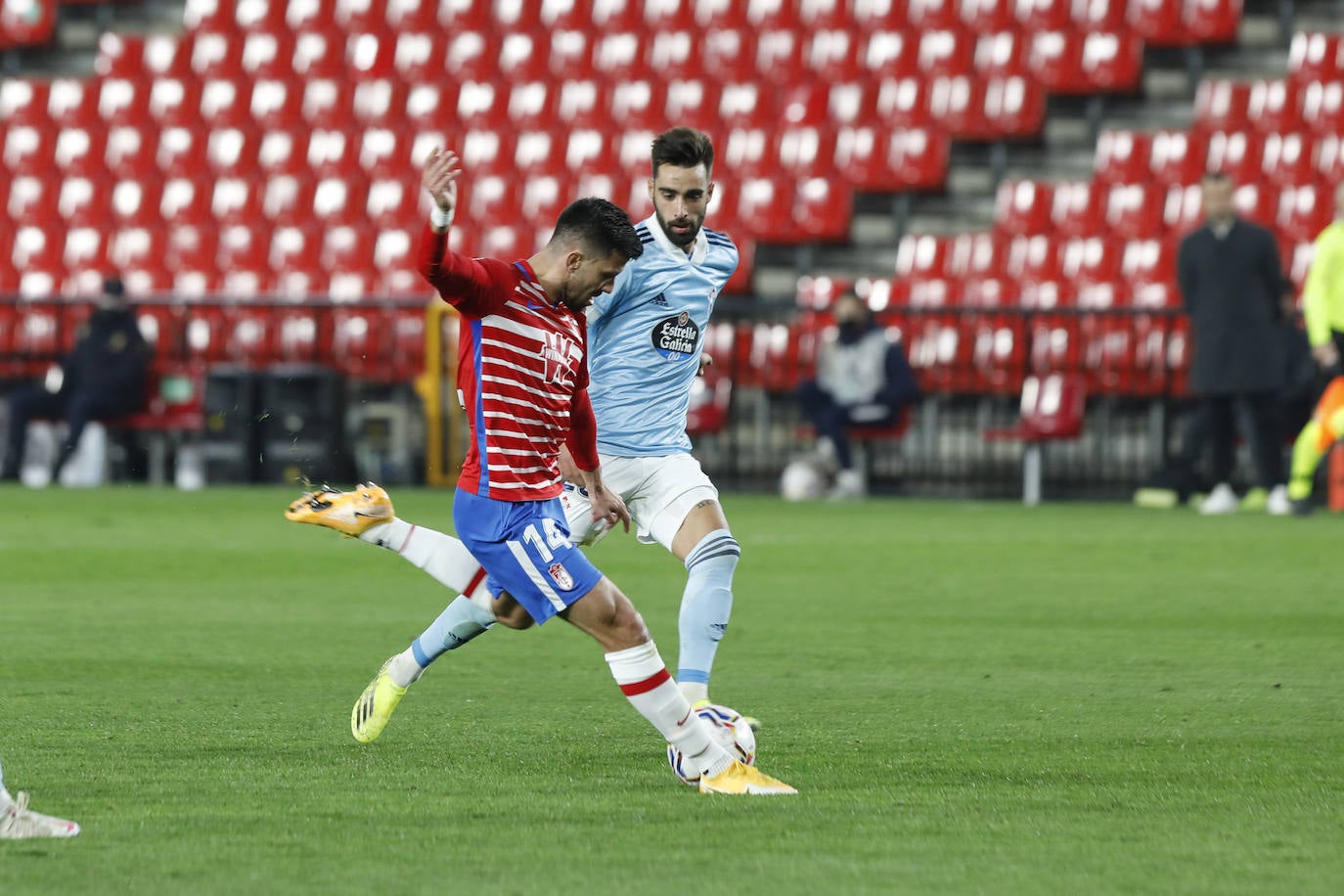 Fotos: Las mejores imágenes del Granada CF- Celta de Vigo