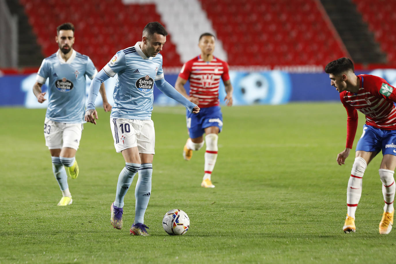 Fotos: Las mejores imágenes del Granada CF- Celta de Vigo