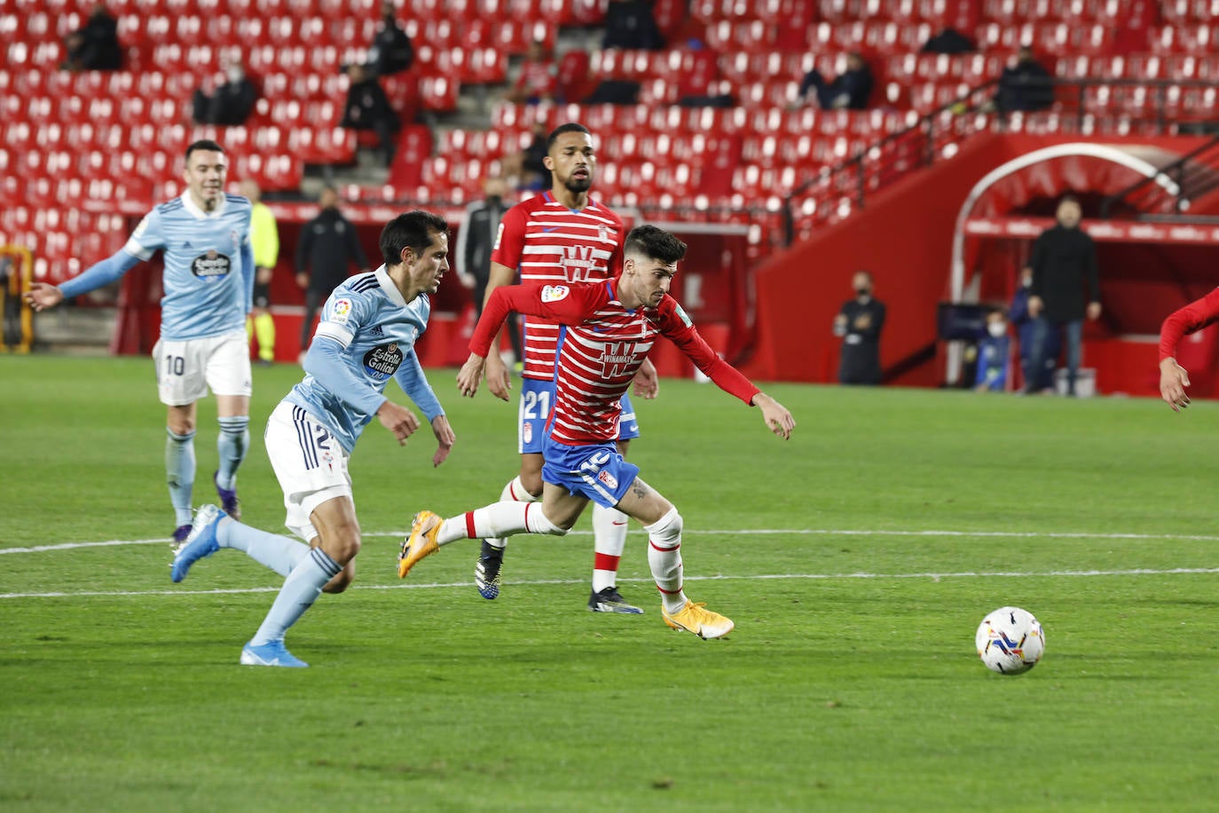 Fotos: Las mejores imágenes del Granada CF- Celta de Vigo