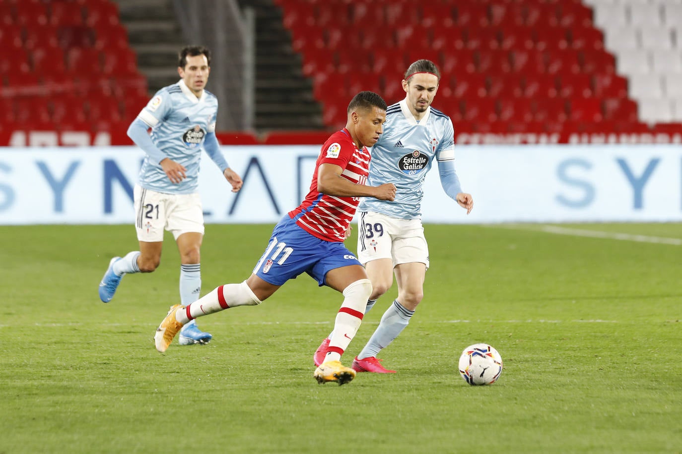 Fotos: Las mejores imágenes del Granada CF- Celta de Vigo