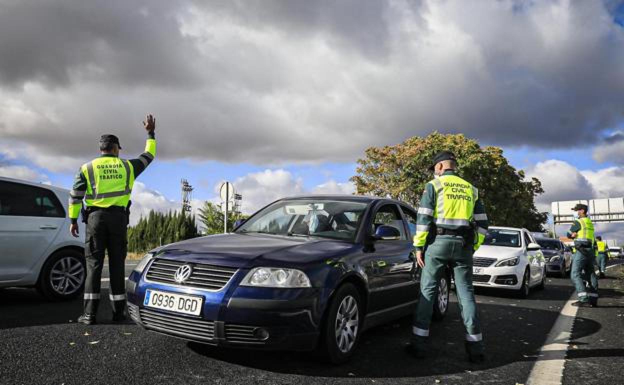 Restricciones en Granada | Todos los municipios confinados o con bares cerrados desde hoy