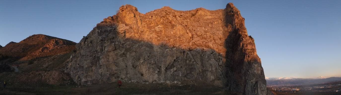 Imagen secundaria 1 - Leyendas de Granada | El volcán oculto de Sierra Elvira que provocaba terremotos